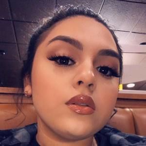 Meet your Posher, Pamela